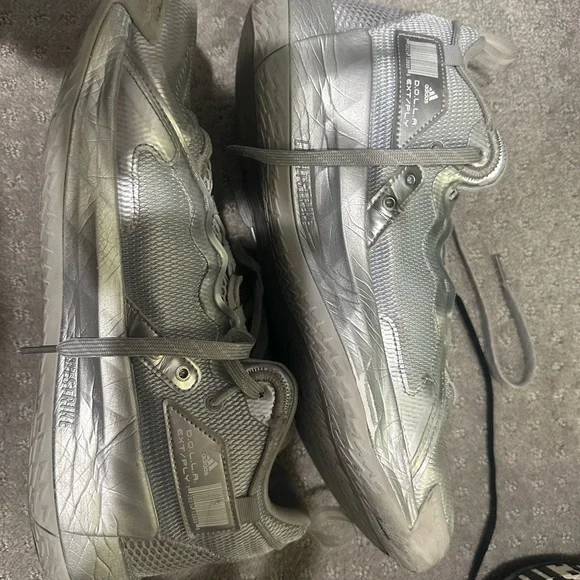 Adidas Dane 7 silver metallic basketball shoes - Picture 10 of 12
